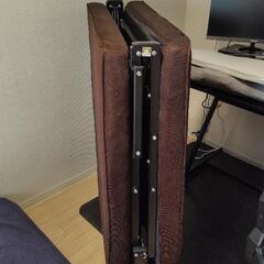 写真あり　アイリスオーヤマ　折りたたみベッドの画像