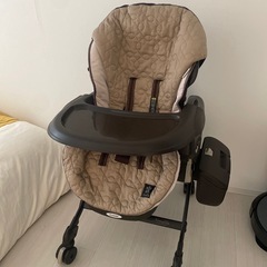 【美品】combi コンビ ネムリラ オートスウィング 電動ハイ...
