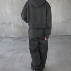 FRIFUL 2個セット レディース 無地 ドロップショルダー 長袖パーカー とパンツ カジュアルマッチングトラックスーツ 秋冬の画像