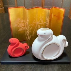 薬師窯　招福干支　巳年置物　紅白親子へび　屏風&台座付き　十二支　縁起物の画像