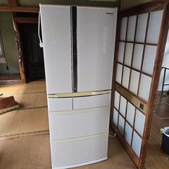 2013年製大型冷蔵庫