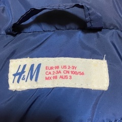 キッズ　ダウンベスト　100サイズの画像