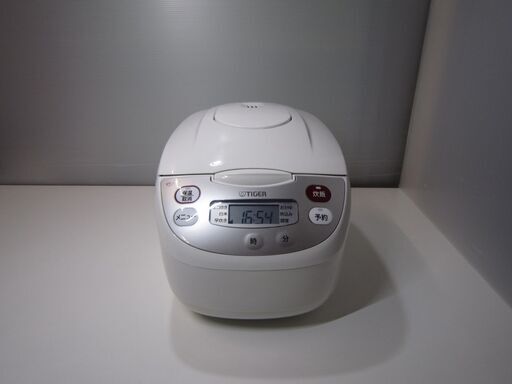 タイガー  マイコン炊飯器 炊きたて   5.5合炊き JBH-G102   2021年製