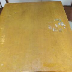 取りに来られる方のみ、4人がけテーブルの画像