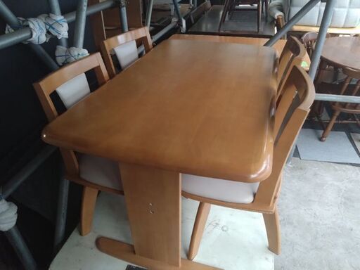 ダイニングテーブルセット　中古美品！