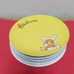 食器　大皿9枚、小皿6枚の画像