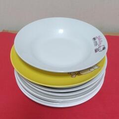 食器　大皿9枚、小皿6枚の画像