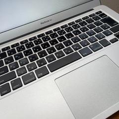 【美品】MacBook Air (13-inch, Early 2015)（シルバー）パソコン初心者の方、Macデビューの方に最適♪の画像