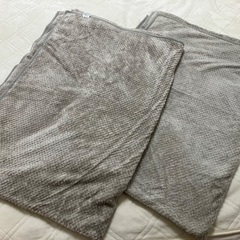 軽量毛布　2枚セット　140cm x 210cm