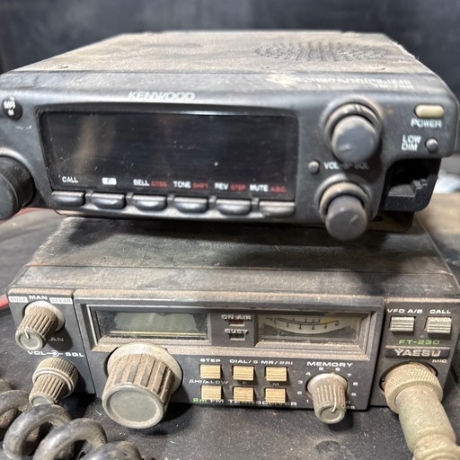 アマチュア無線機　関連　HF VHF UHF