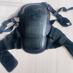 スノーボードプロテクター