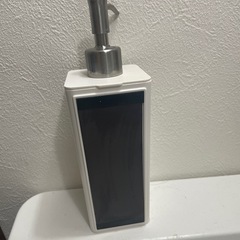 無印良品　マグネットディスペンサー　ボディソープの画像