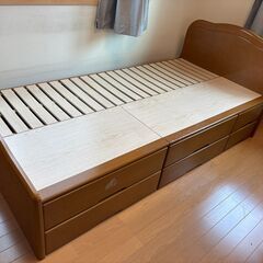 木ベッド　シングル