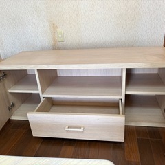 テレビ台の画像