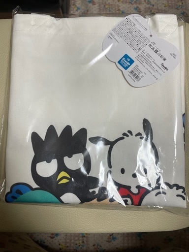 スリーコインズ サンリオ トートバッグ