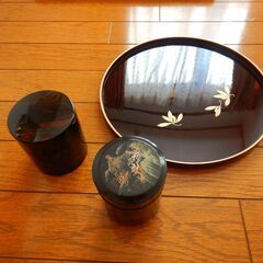お盆　+　茶筒 2個の画像