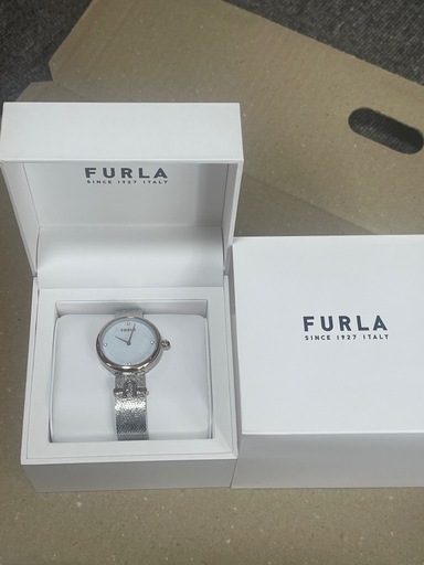 フルラ] 腕時計 SMALL LOGO スモールロゴ ホワイトパール 文字盤 ステンレススチール