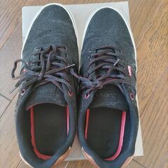 スニーカー　中古　リーバイス