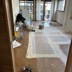 ‼️‼️クロス屋経験者従業員募集中‼️壁紙】クロス屋さん！日当10000〜15000の画像