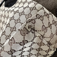 GUCCI トートバッグの画像