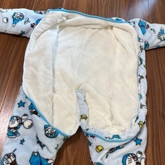 大きめの　ドラえもん フリースロンパース もこもこ　アウター　の画像