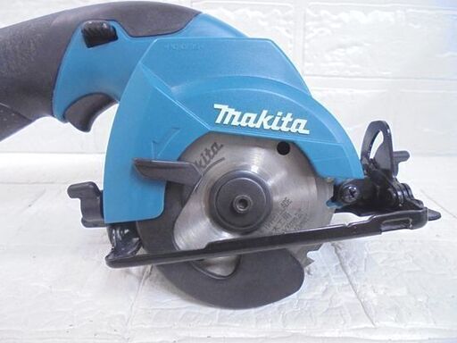 マキタ 10.8V 85mm 充電式マルノコ HS300D 充電器、バッテリ1個付き makita 電動工具 丸のこ K-13 札幌市 白石店