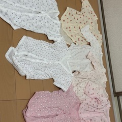 再投稿①ベビー服 ロンパース　70サイズ肌着7枚まとめ売りの画像
