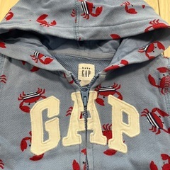 ベビーギャップ🦀パーカー80の画像