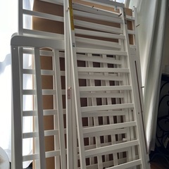 【中古】ベビーベッド　ハピネスの画像