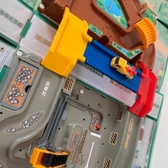 トミカ　おでかけ立体マップの画像