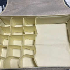 ネクタイを入れてました
