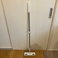 カインズ　立つフローリングワイパー