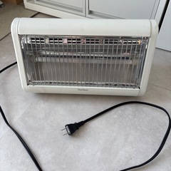 電気ヒーター　ストーブ 400w