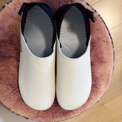 新品　メンズシューズ
