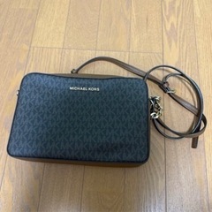 マイケルコース　
バック
