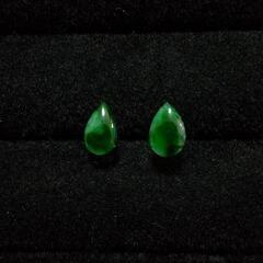 天然石ピアス 本翡翠