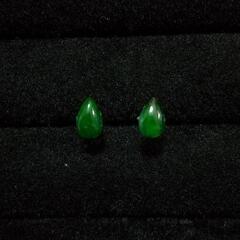 天然石ピアス 本翡翠