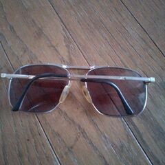 ○dunhillサングラスの画像