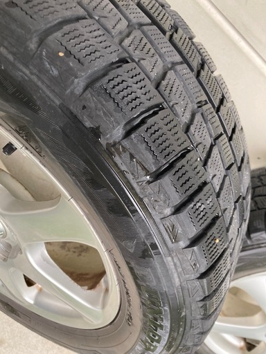 アルミホイール付スタッドレスタイヤ 215/60R16