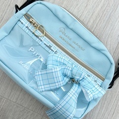 女の子水色バック🩵🩵の画像