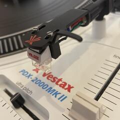 レコードプレーヤーの画像