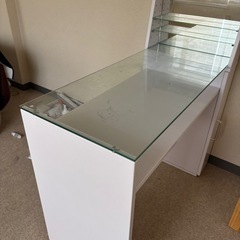 無料ネイルデスク
