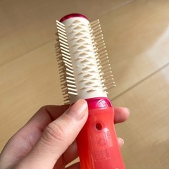 ヘアアイロン　ブラシアイロン　フィンガーアイロン　コードレス　コイズミ　レトロ　28ミリの画像