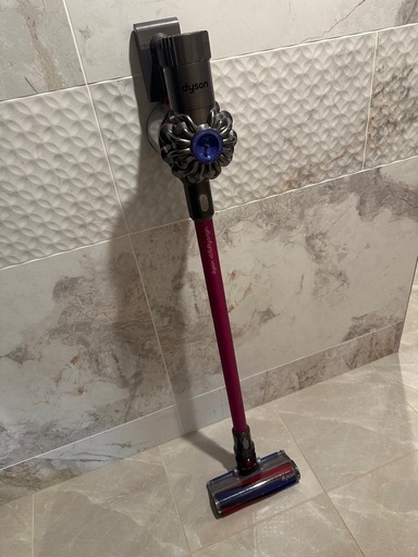 ダイソン Dyson V6 cord-free DC74
