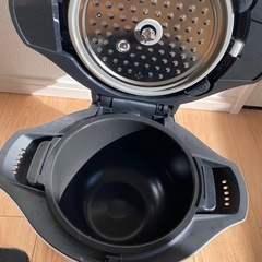 【取引中】シャープ　ヘルシオ　ホットクックの画像