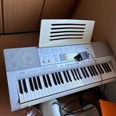 電子ピアノ