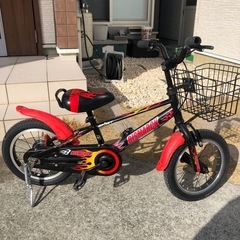 子ども　自転車　14インチ　補助輪付き
