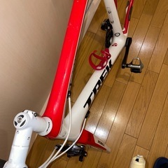 【ジャンク】【パーツ込み】　TREK Maddone4.5 550mm 2012の画像