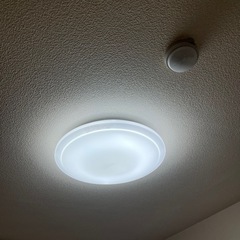 6
畳用シーリングライト　3つ　リモコン付き