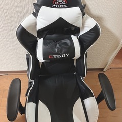 ゲーミングチェア(座椅子)の画像